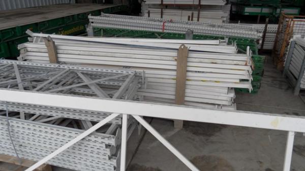 Package of heavy load racking system