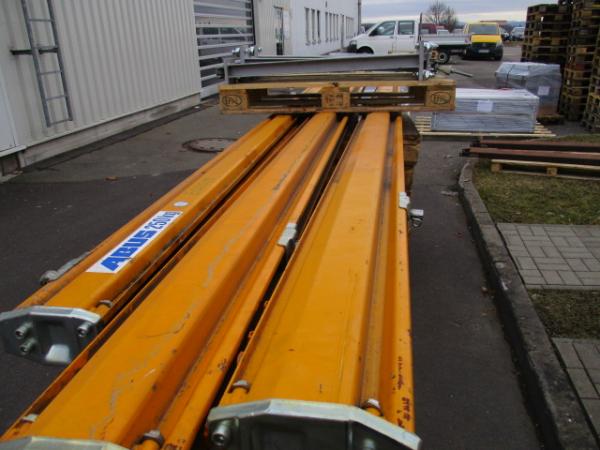 Overhead track system (5 x 6 m)