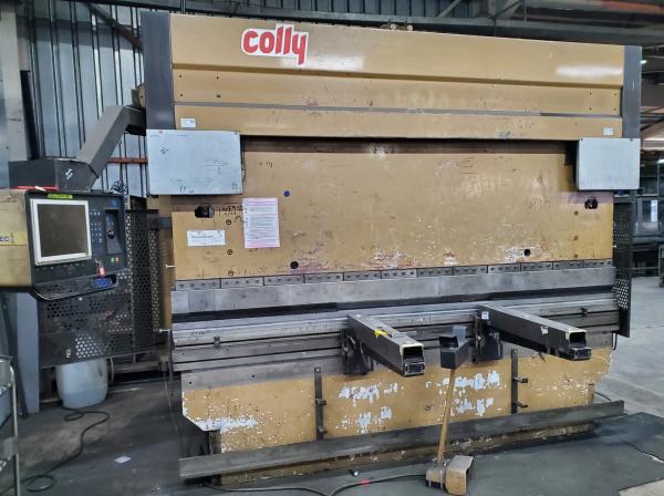 CNC press brake (125 tons)